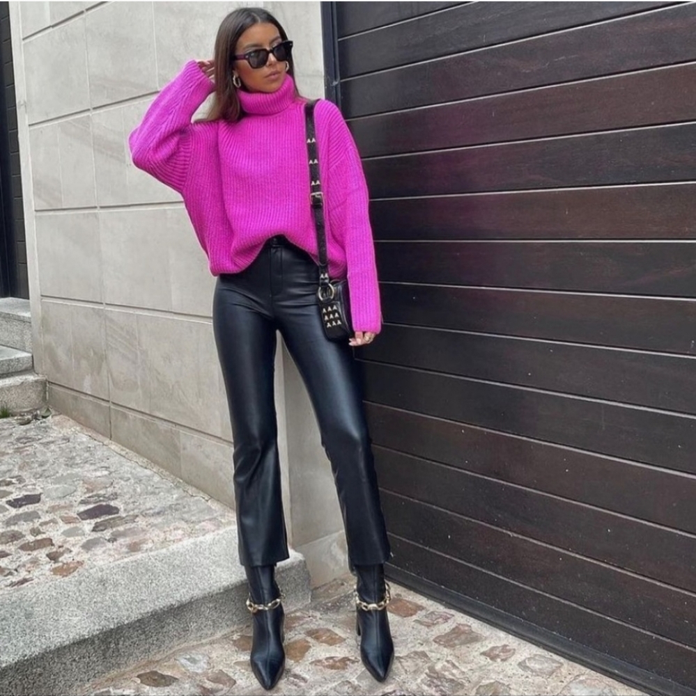 ZARA FLARED FAUX LEATHER  Pants BLACK Size 2